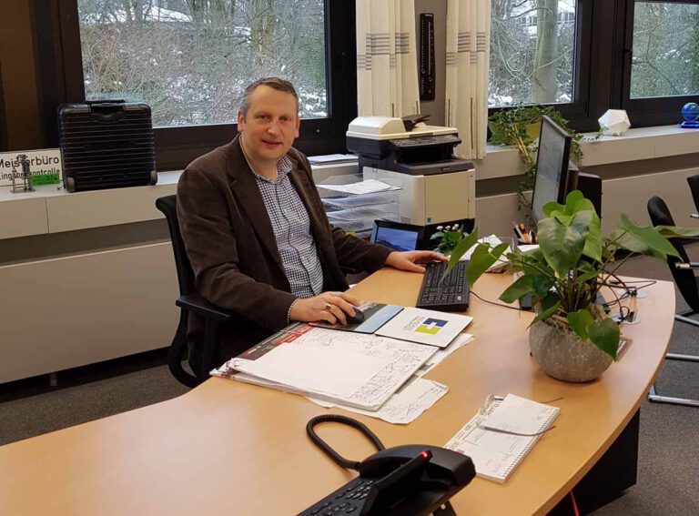AFG-Leiter Marcel Damberg und sein Team bereiten sich auf den Hybrid-Unterricht ab dem 22. Februar vor. Foto: AFG