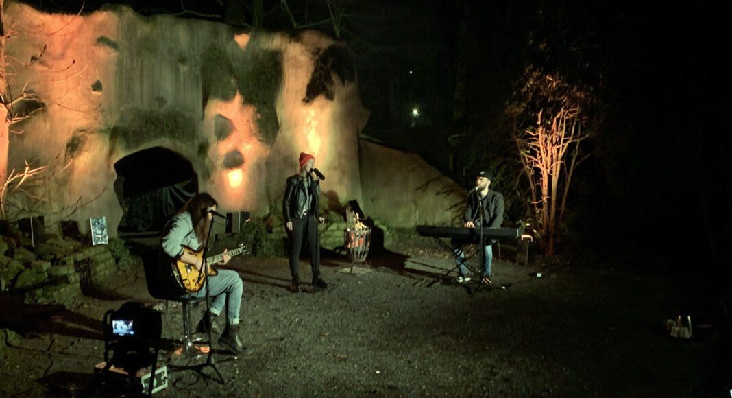 Die Band Red Ivy spielte am Abend bei der Veranstaltung für die Erwachsenen der Freilichtbühne. Foto: Privat