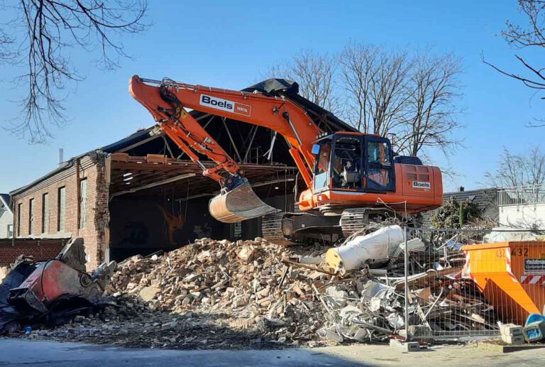 Die alt ehrwürdige Jahnturnhalle muss Wohnbebauung weichen. Foto: Gaby Brüggemann