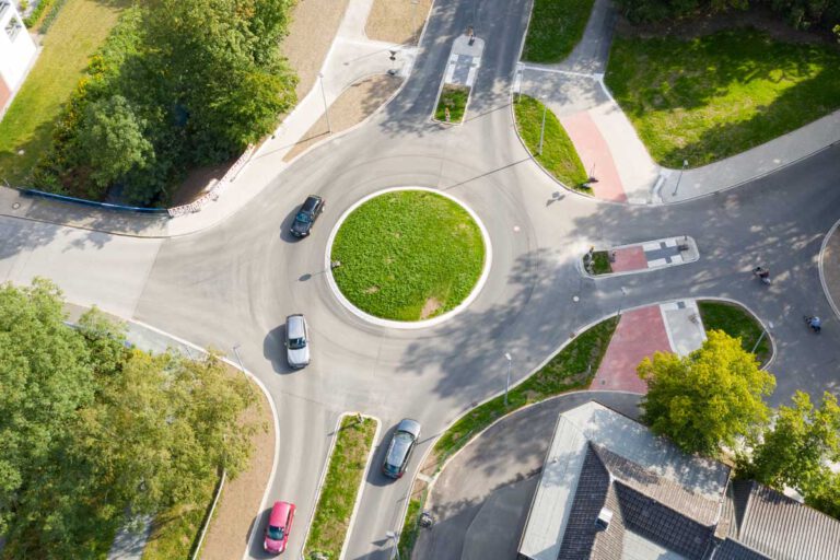 Wohin führt Wernes Weg in Sachen Mobilität? Darüber wird auf politischer Ebene diskutiert. Auch die Bürgerinnen und Bürger sollen eingebunden werden. Foto: Kreativshooting/Thomas Schütte