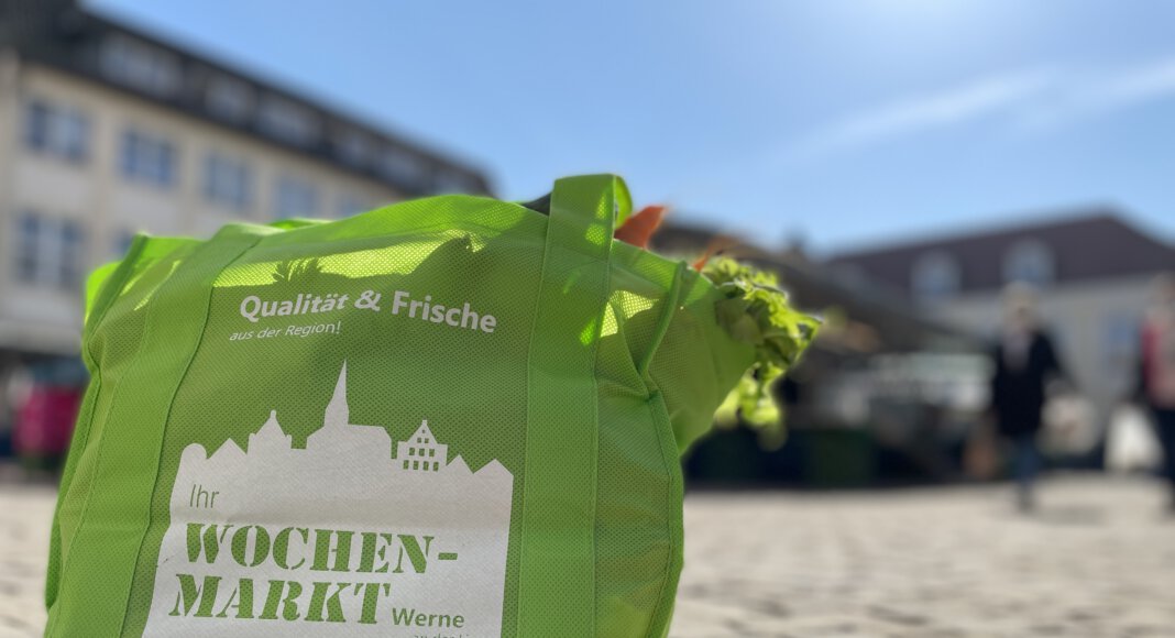 Der Wochenmarkt wird in dieser Woche von Karfreitag auf Gründonnerstag vorgezogen. Foto: Werne Marketing