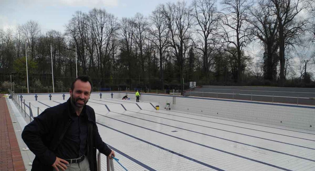 Karsten Langstein, kaufmännischer Leiter des Solebads, hofft auf einen baldigen Saisonstart. Foto: Klaus Brüggemann
