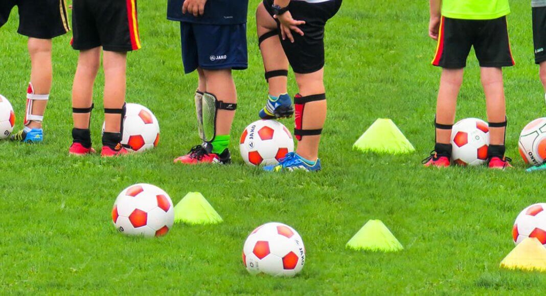 Vereine, die Training mit bis zu zehn Kindern oder Jugendlichen (bis 14 Jahre) ohne Tests durchführen möchten, können dies tun – und zwar mit bis zu zwei Ausbildungs- oder Aufsichtspersonen. Foto: pixabay
