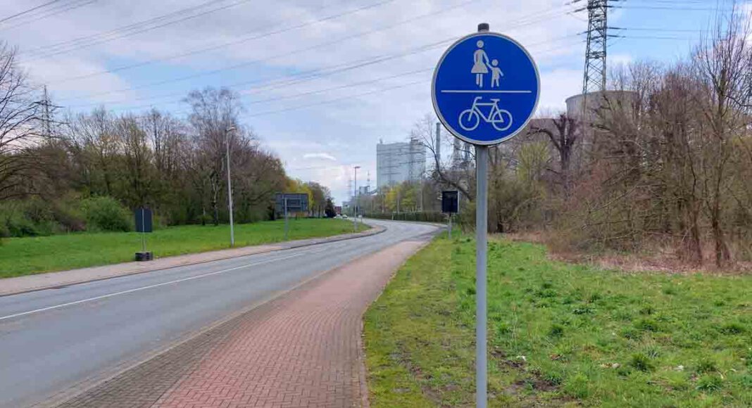 Auf beiden Seiten weise der Radweg erhebliche Mängel auf, schreibt die UWW. Foto: Wagner