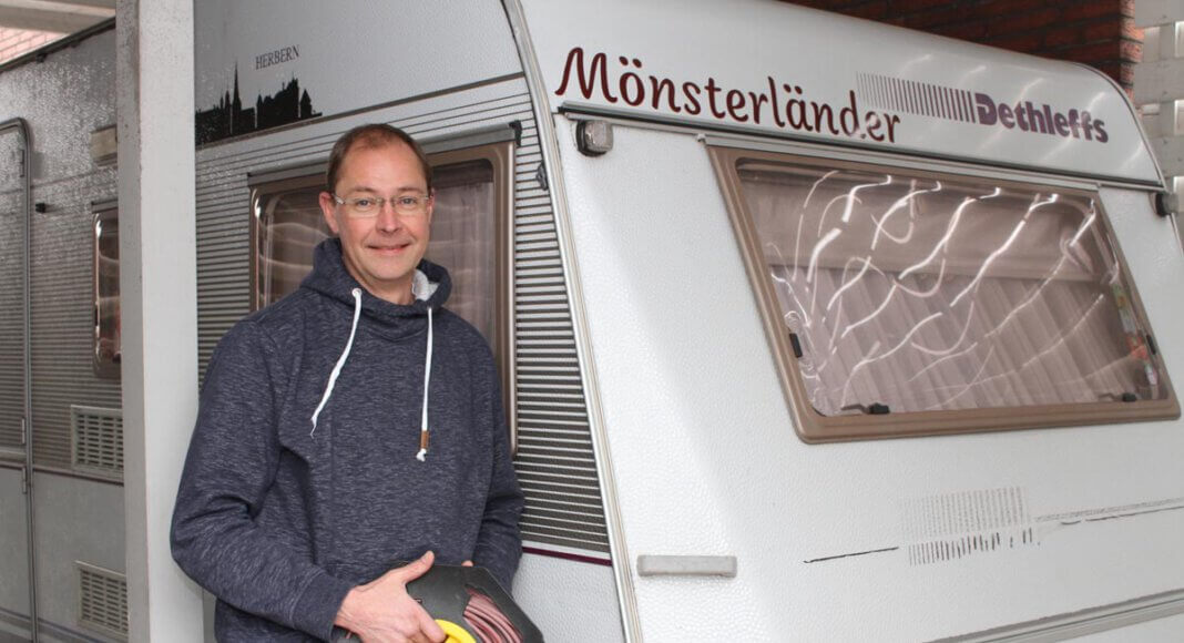 Heiko Mönster vor seinem „Mönsterländer