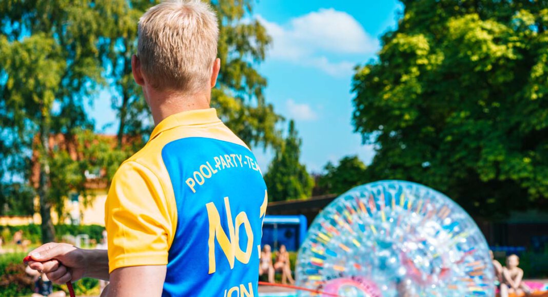 Beim Solebad-Ferienspaß ist eine Mischung aus Olympischen Spielen und Fußball-EM geplant. Actionreiche Disziplinen im Wasser und drumherum fordern vier Stunden lang zum Mitmachen auf. Gefragt sind Kreativität, Geschicklichkeit und Teamgeist. Foto: Solebad Werne