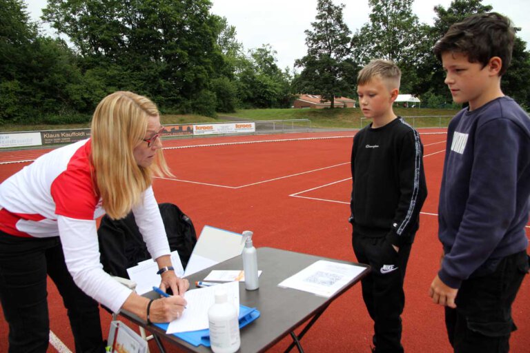 Die Sportabzeichen-Saison 2021 ist beendet. Darauf weist der Stadtsportverband hin. Foto: Wagner