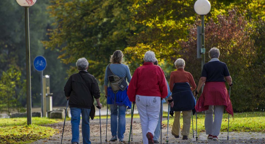 Einen Walking-Kurs bietet die VHS Werne in Langern an. Symbolfoto: pixabay