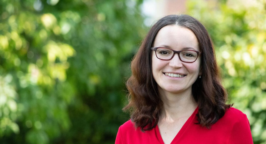 Dr. Miroslava Raabe ist die neue Pastoralreferentin in der Pfarrei St. Lambertus Ascheberg. Foto: Bischöfliche Pressestelle/Michaela Kiepe