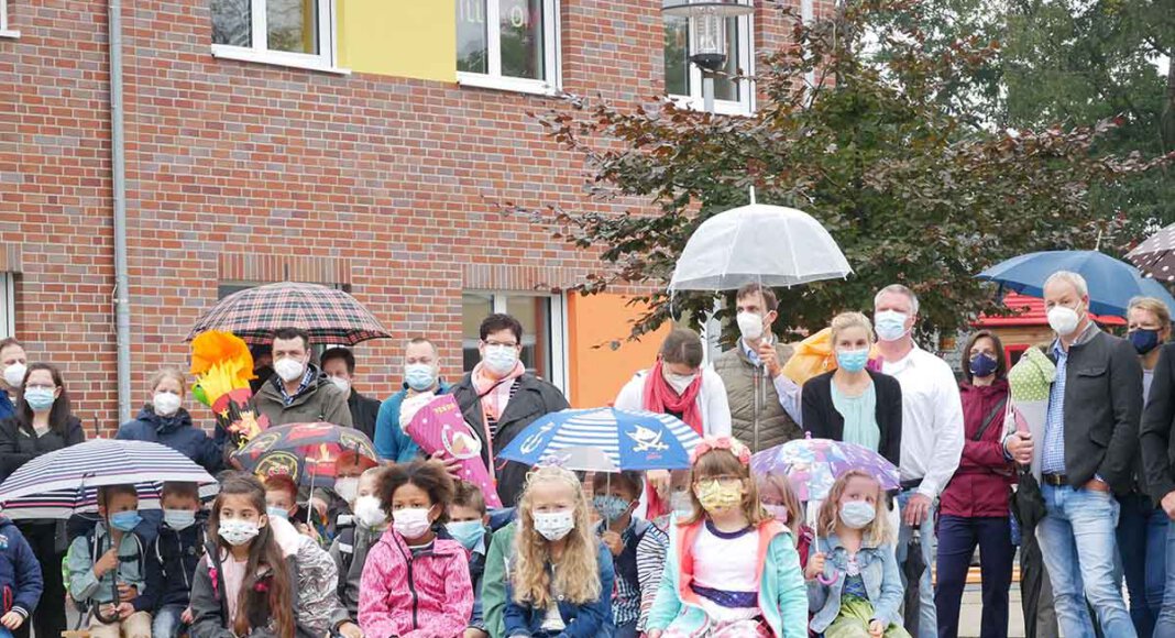 Nach der Einschulung von fünf Eingangsklassen ist die Uhlandschule in Werne nun komplett fünfzügig. Foto: Gaby Brüggemann