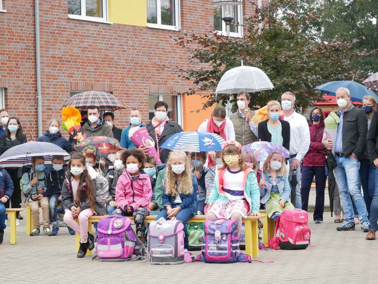 Nach der Einschulung von fünf Eingangsklassen ist die Uhlandschule in Werne nun komplett fünfzügig. Foto: Gaby Brüggemann