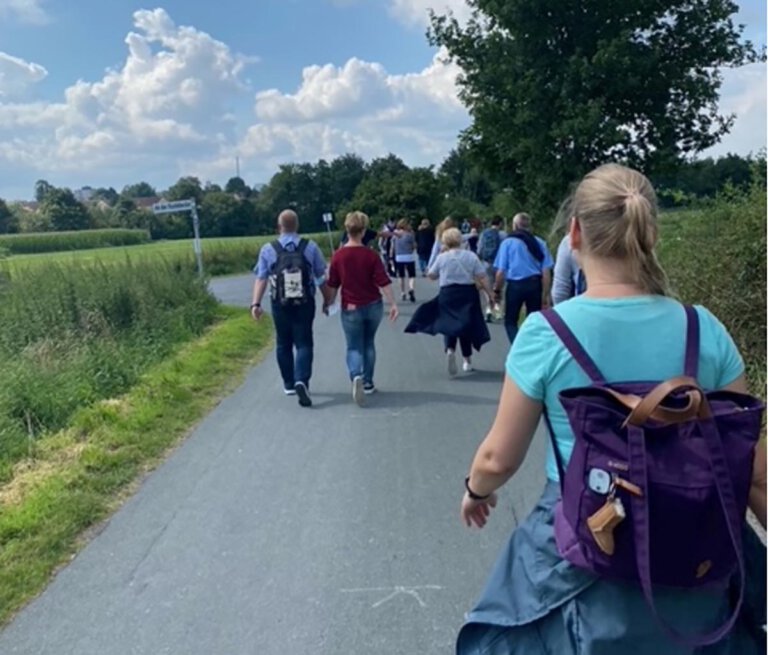 Unter dem Motto „Jakobusdetektive auf Spurensuche in Werne“ hatte der Gemeindeteil St. Johannes, in Zusammenarbeit mit dem „Förderverein Jakobsweg Werne e.V.“ zu einem Eltern-Kind-Pilgertag eingeladen. Foto: Gabriele Kranemann