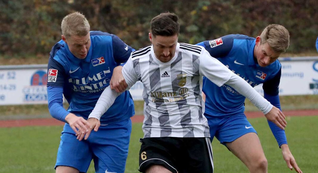 Eintrachts Sami Schebab traf gegen seinen Ex-Verein vom Strafstoßpunkt. Foto: Volkmer
