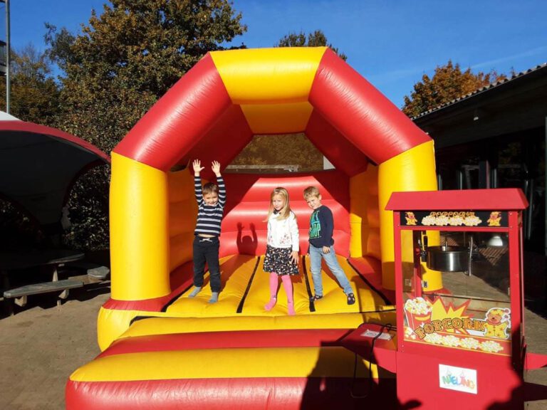Ihre eigene Kirmes veranstalteten die Kinder der Kita Auf der Nath. Foto: Privat
