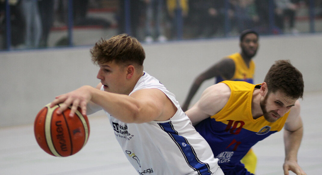 Louis Barkowski und die LippeBaskets feierten einen Auswärtssieg in Paderborn. Foto: Wagner