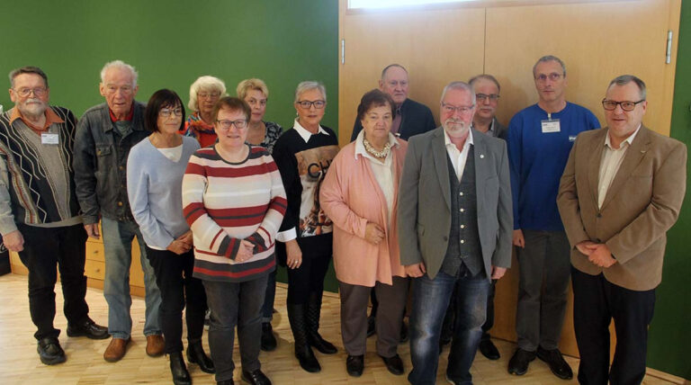 Der neue Vorstand des VdK-Kreisverbandes nach der Versammlung im Hotel am Kloster. Foto: Wagner