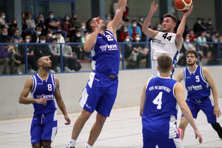 Janne Bromisch und die LippeBaskets setzten sich auch im Rückspiel gegen den SVD 49 durch. Archivfoto: Wagner