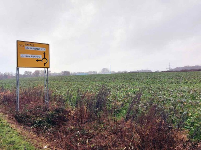 Schon Anfang nächsten Jahres soll es ein öffentliches Beteiligungsverfahren für das rund elf Hektar große Gelände nördlich des bestehenden Gewerbegebietes Nordlippepark zwischen B54 und dem Unternehmen Icopal geben. Foto: Wagner