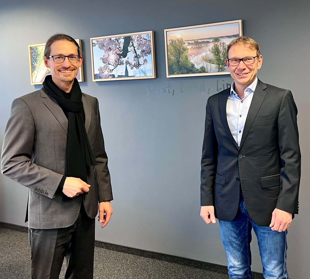 Sascha Dorday, seit Januar 2022 neuer Geschäftsführer der Wirtschaftsförderungsgesellschaft im Kreis Unna, war bei Bürgermeister Lothar Christ im Stadthaus zu Gast. Foto: Stadt Werne
