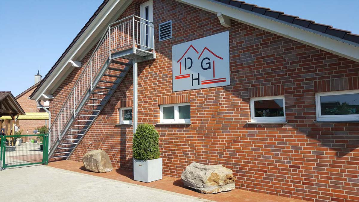 Eine dritte Gruppe der Kita St. Marien ist provisorisch im Dorfgemeinschaftshaus in Horst untergebracht. Die Elterninitiative als Träger fordert einen Ausbau des Kita-Gebäudes. Foto: Wagner