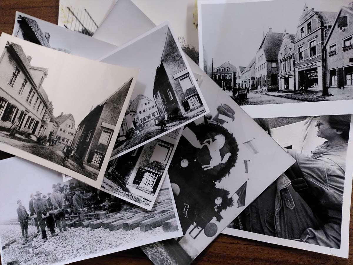 Ab dem 30. März kann man sich im Stadtmuseum immer mittwochs von 18 bis 20 Uhr auf eine spannende Zeitreise begeben, alte Fotos anschauen und bei einem kühlen Getränk darüber ins Plaudern und Staunen kommen. Foto: Museum Werne