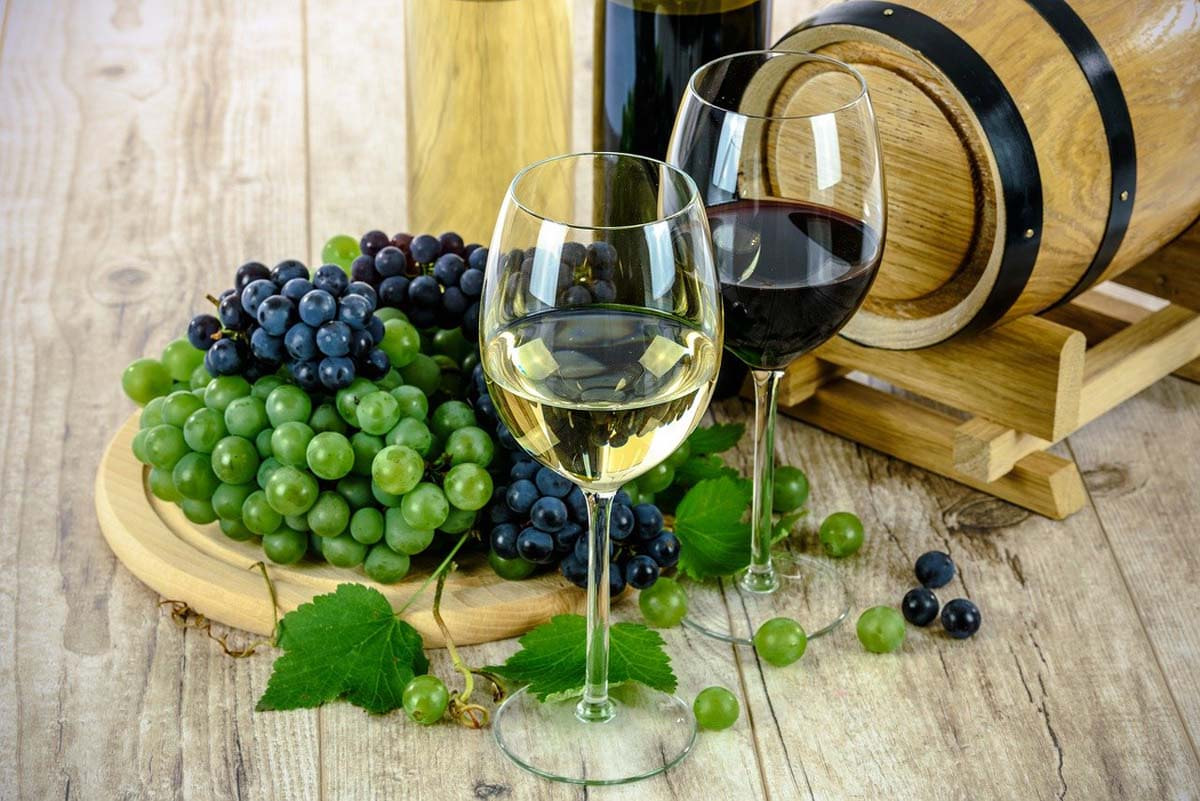An einem Abend dreht sich in der Familienbildungsstätte alles um badische Weine. Symbolfoto: pixabay