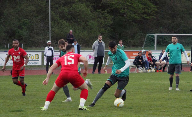 Samet Sahin war vor allem in der ersten Halbzeit ein Aktivposten und vergab die große Chance zur Führung. Foto: Wagner