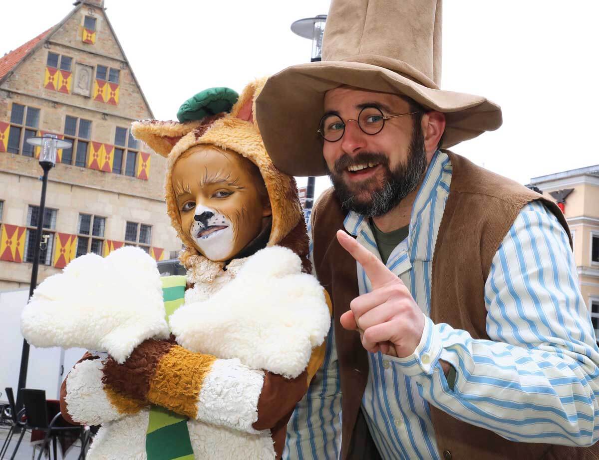 Das Stück Pettersson und Findus feiert an diesem Sonntag Premiere in der Freilichtbühne Werne. Foto: Volkmer