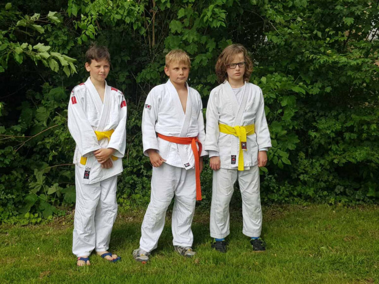 Die erfolgreichen Judoka des TV Werne (von rechts): Vitus Schneider, Timo Rüschenschmidt und Jakob Wiesmann. Foto: TVW Judo