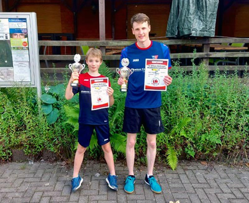 Til Bußmann und Moritz Overhage gewannen für den Werner SC Tischtennis Titel bei den Stadtmeisterschaften in Waltrop. Foto: WSC