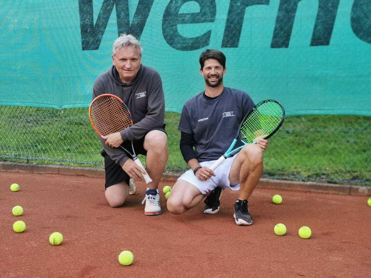 Die WTC-Trainer Michael Fliescher (links) und Christian Schaeffer haben Fronleichnam und auch in den Sommerferien viel geplant. Foto: WTC
