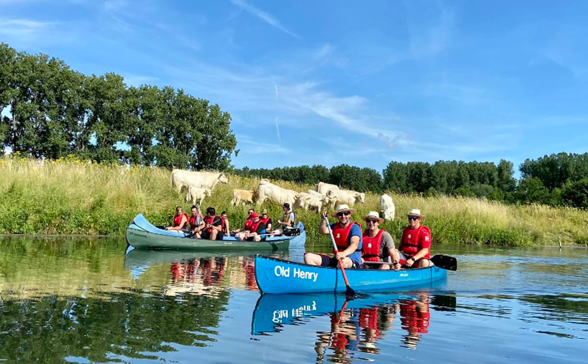 Gemeinsam unternahmen die DLRG Werne und der SV Stockum eine Kanutour auf der Lippe. Foto: SVS
