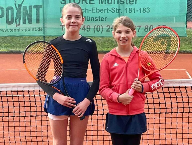 Charlotte Kooijmann und Clara Wäschenbach überzeugten bei den U12-Juniorinnen. Foto: WTC
