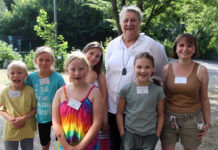 Noch eine Woche Sommerspaß im JuWeL, dann verabschiedet sich die langjährige Jugendpflegerin Dagmar Reuter in den Ruhestand. Foto: Wagner