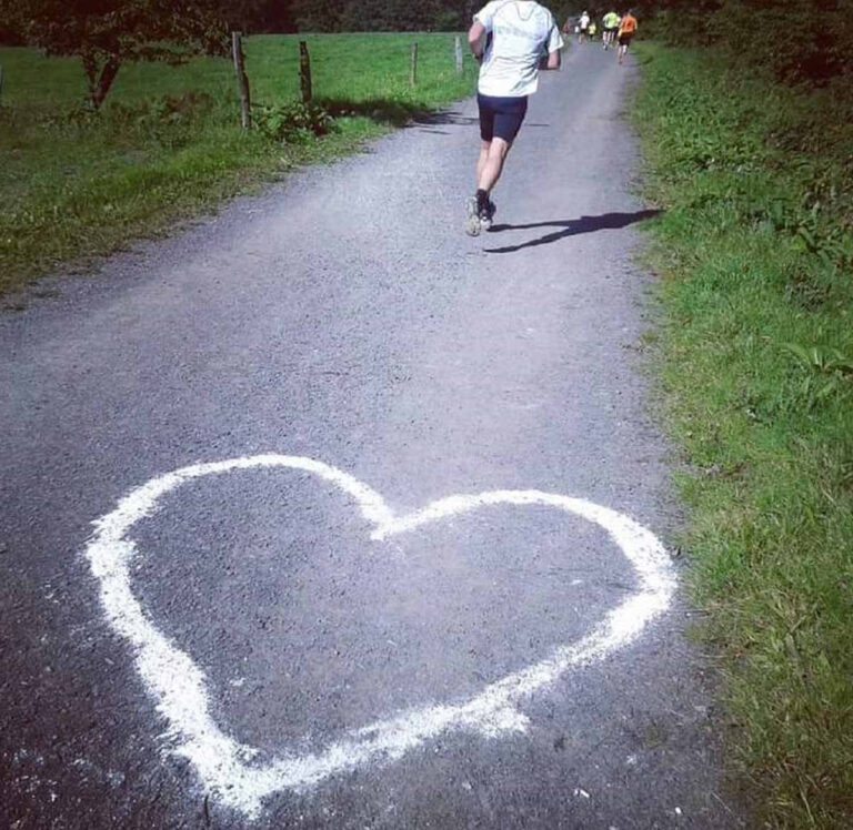 Für den guten Zweck können am Samstag die Laufschuhe geschnürt werden. Foto: Privat