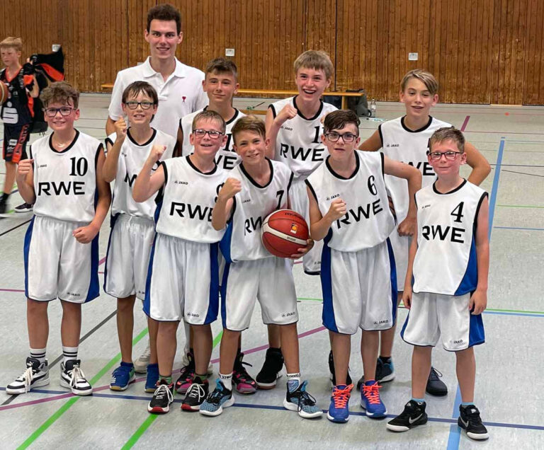 Die neu formierte U14-Mannschaft der LippeBaskets präsentierte sich in bestechender Frühform. Foto: Privat