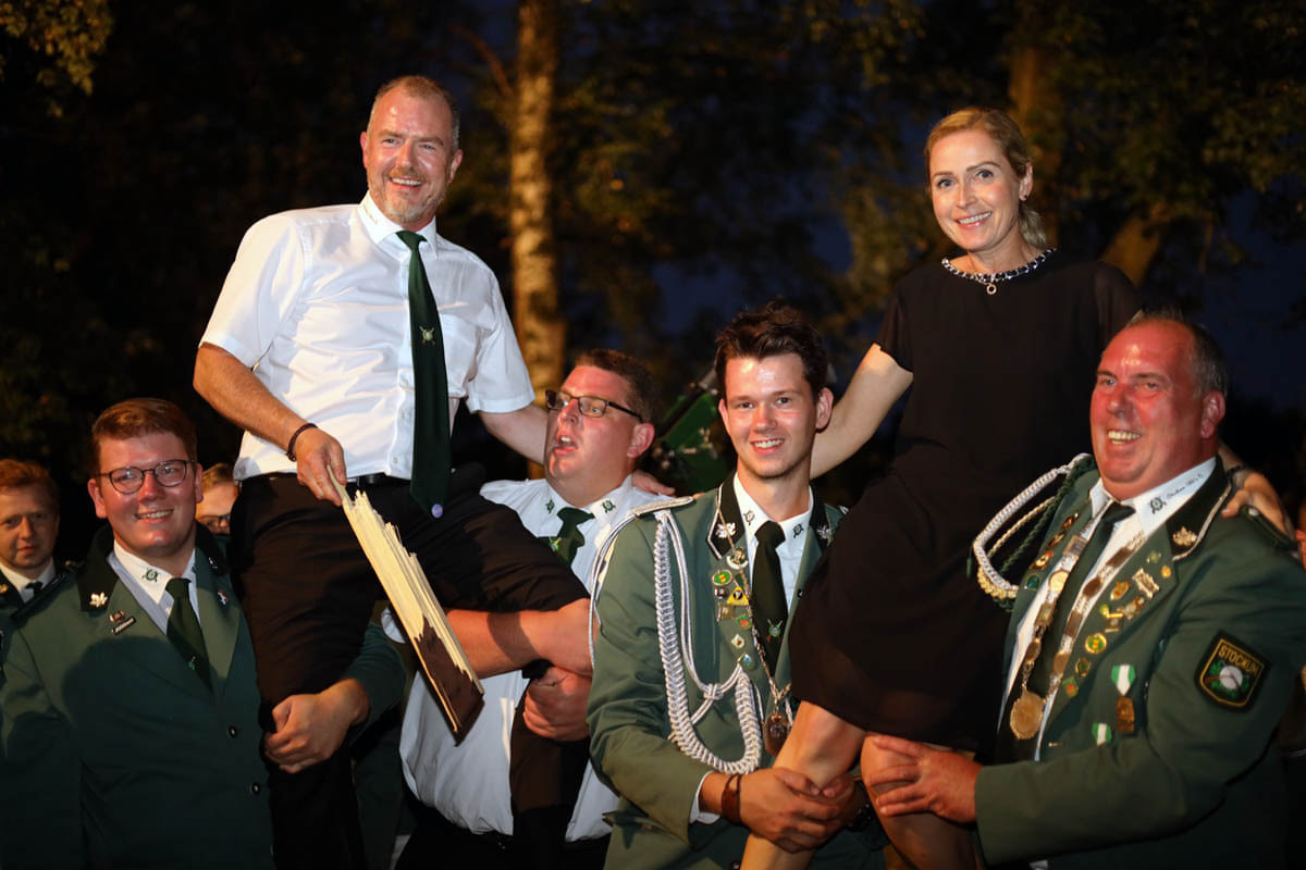 Neues Schützenkönigspaar in Stockum sind Markus und Steffi Hölscher. Foto: Isabel Schütte