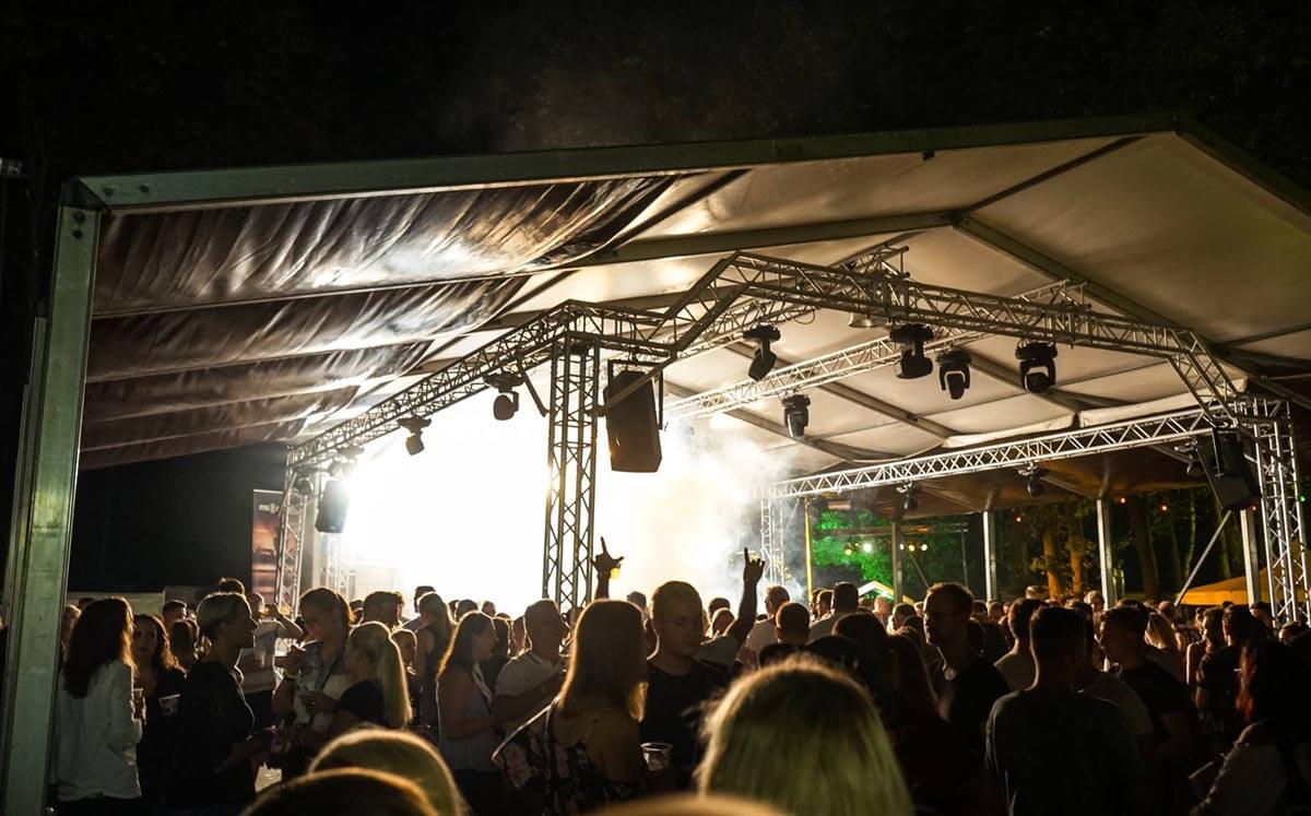 Am Südring darf wieder gefeiert werden. Die THW-Helfervereinigung lädt ein. Karten im Vorverkauf gibt es nur noch bis Donnerstag (4. August). Foto: S. Reinkober