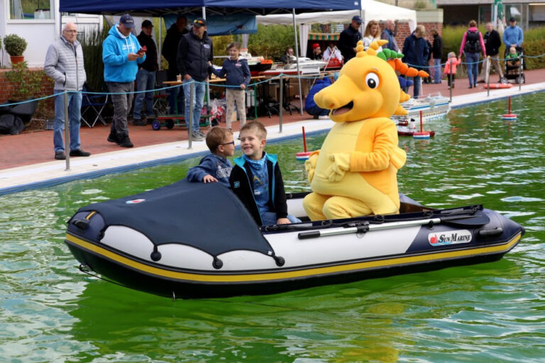 Modellboot-Tag: Schlaraffenland für kleine und große Kapitäne