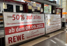 Nur noch bis einschließlich Samstag (10. September) hat Rewe Symalla im Hornecenter geöffnet. Danach ist Schluss. Über die Zukunft des Gebäudes diskutierten auch Politik und Verwaltung im Ausschuss. Foto: Rewe/Schlomberg