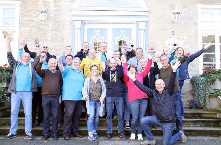 Gut gelaubt probten die Musiker/innen in Bad Sassendorf für ihren großen Auftritt Ende Oktober im Kolpingsaal. Foto: Bärbel Heimann