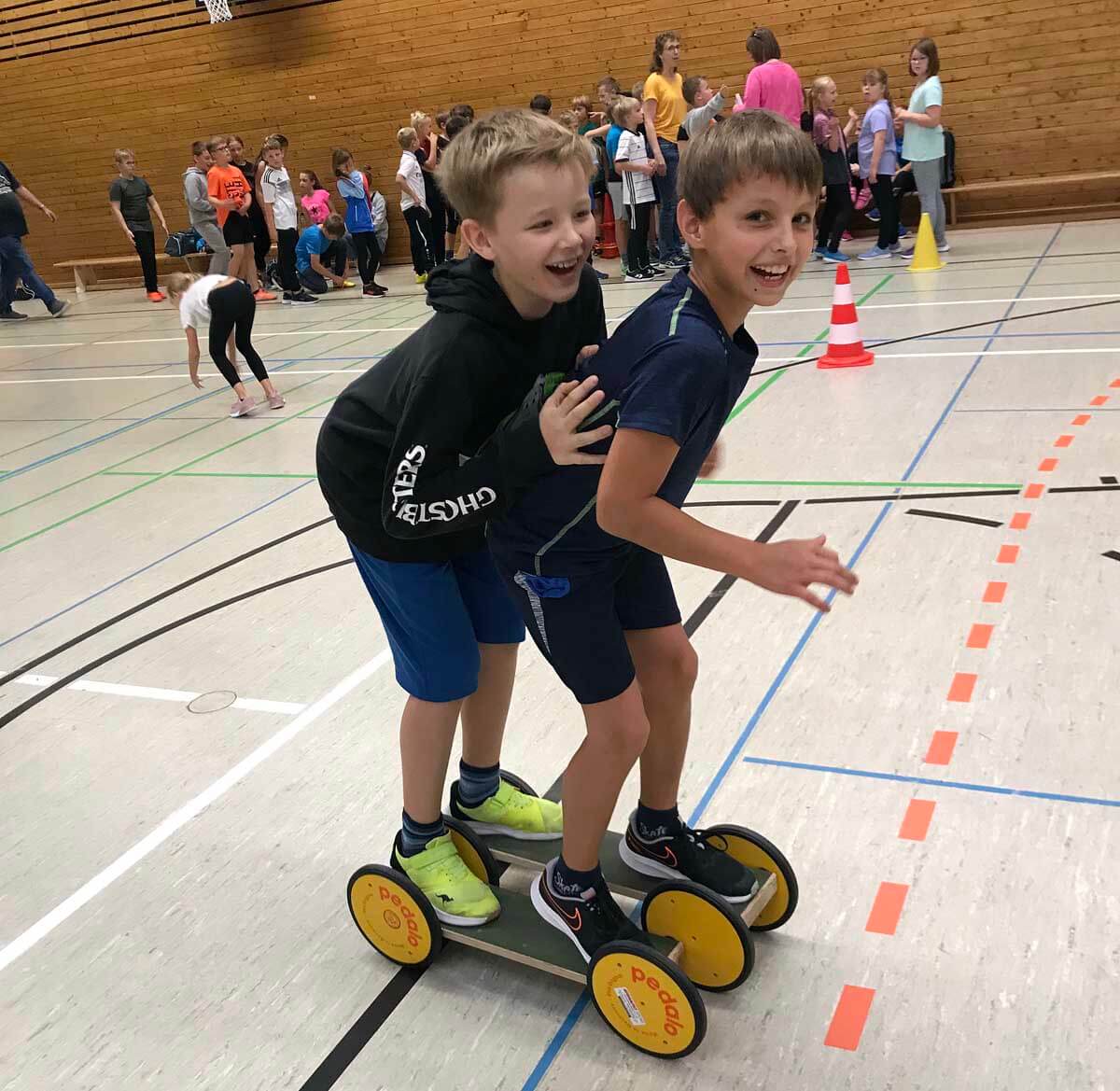 Viel Spaß hatten die Viertklässler beim Sportfest am Gymnasium St. Christophorus. Foto: GSC
