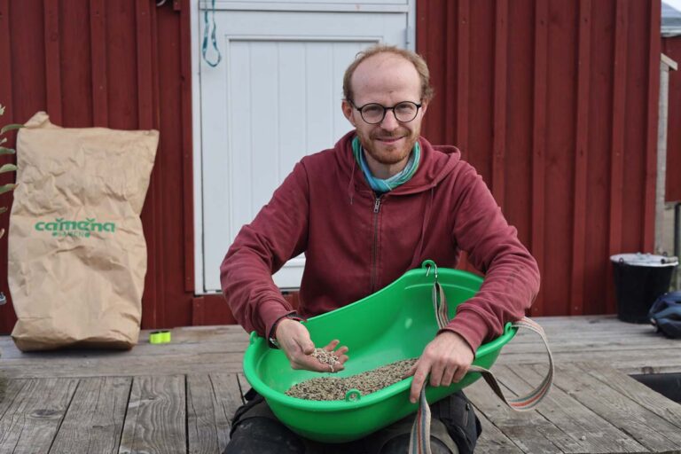 Laurin Liekenbrock freut sich auf die Biete-Runde für die Solidarische Landwirtschaft Werne. Foto: Isabel Schütte