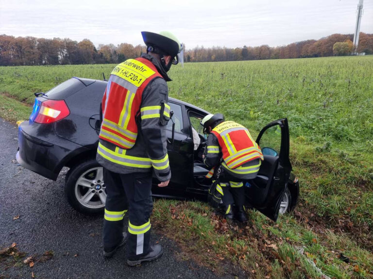 Die Freiwillige Feuerwehr Werne eilte am Montagmorgen zu einem Verkehrsunfall, der sich auf der Horster Straße ereignet hatte. Foto: Feuerwehr Werne