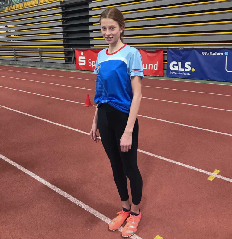 Clara Dietrich erlief sich über 300m die Qualifikation für die Westfälischen Meisterschaften. Foto: privat 