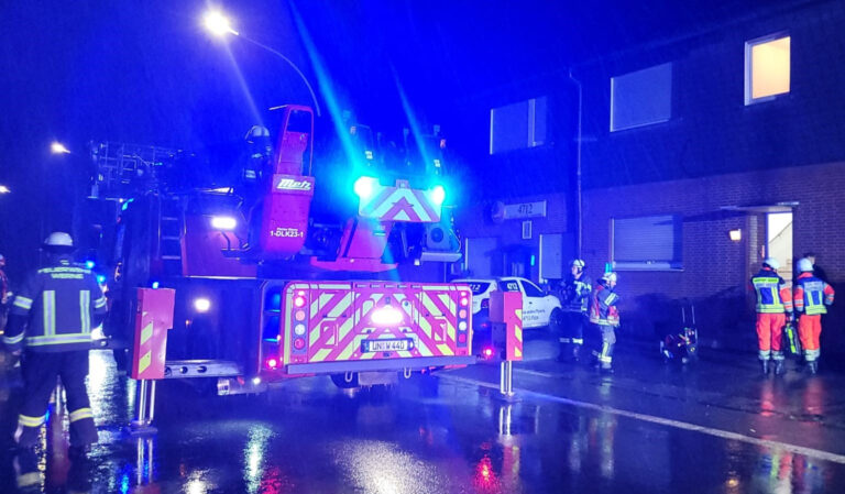Brandgeruch im Treppenhaus alarmierte die Werner Feuerwehr zur Lünener Straße. Foto: Feuerwehr Werne