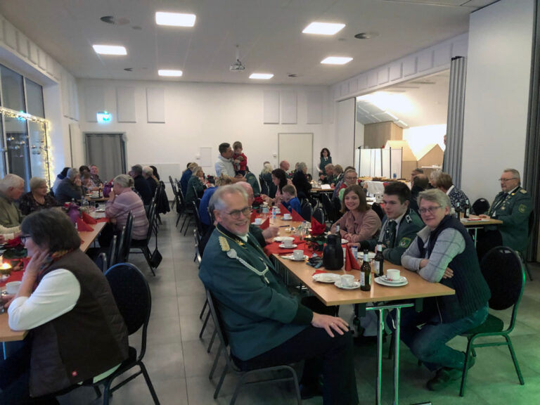 Der Schützenverein Horst und Wessel war sehr zufrieden mit dem Verlauf der Adventsfeier. Foto: Thomas Hagenkötter