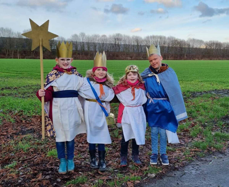 Die Sternsinger in Werne erzielten in diesem Jahr ein starkes Spenden-Ergebnis. Die Pfarrgemeinde St. Christophorus gab den Zwischenstand jetzt bekannt. Foto: Linnemann