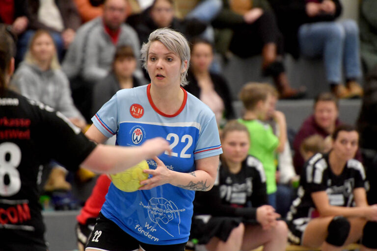 Ein starkes Spiel machte Rechtsaußen Steffi Goletz in Recklinghausen. Mit zehn Toren war sie erfolgreichste Werferin. Archivfoto: MSW