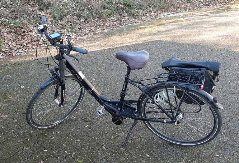 Die Polizei sucht den Besitzer/die Besitzerin dieses E-Bikes. Foto: Polizei Unna